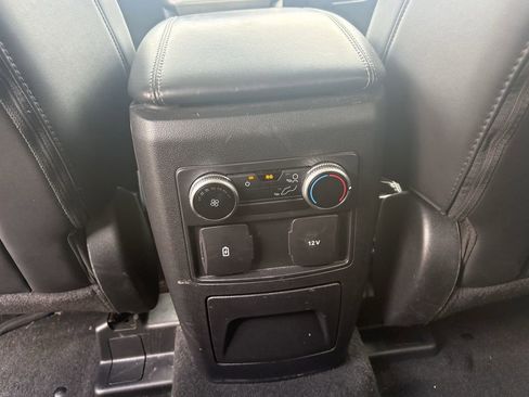 Used 2023 Ford Explorer XLT w/ Equipment Group 202A RWD image 24