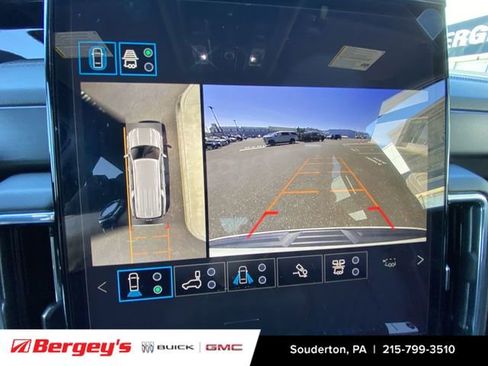 New 2026 GMC Yukon XL Denali w/ Denali Reserve Package AWD/4WD image 17