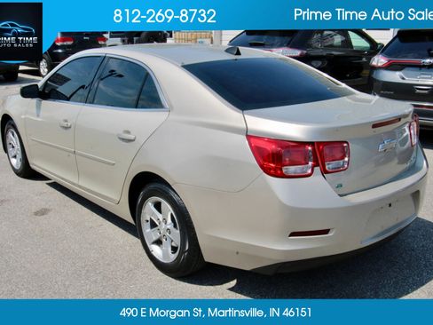 Used 2014 Chevrolet Malibu LS w/ Protection Package FWD image 4