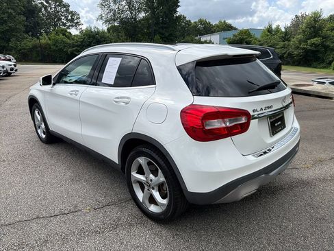 Used 2020 Mercedes-Benz GLA 250 4MATIC image 5