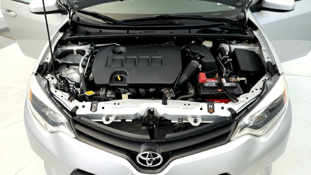 Used 2016 Toyota Corolla LE FWD image 15