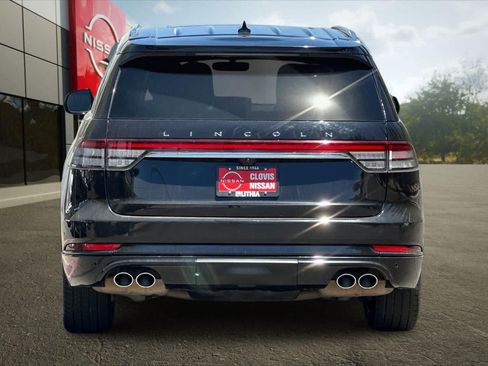Used 2022 Lincoln Aviator Grand Touring w/ Class IV Trailer Tow Package AWD/4WD image 8
