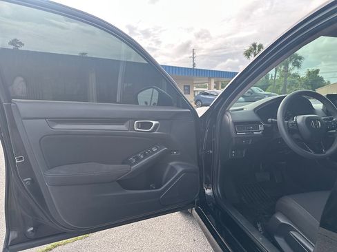 Used 2024 Honda Civic LX image 12