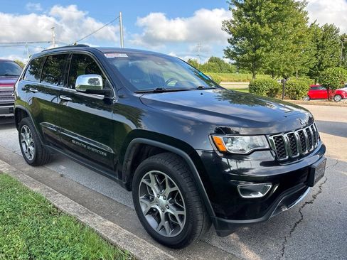 Used 2022 Jeep Grand Cherokee Limited AWD/4WD image 2