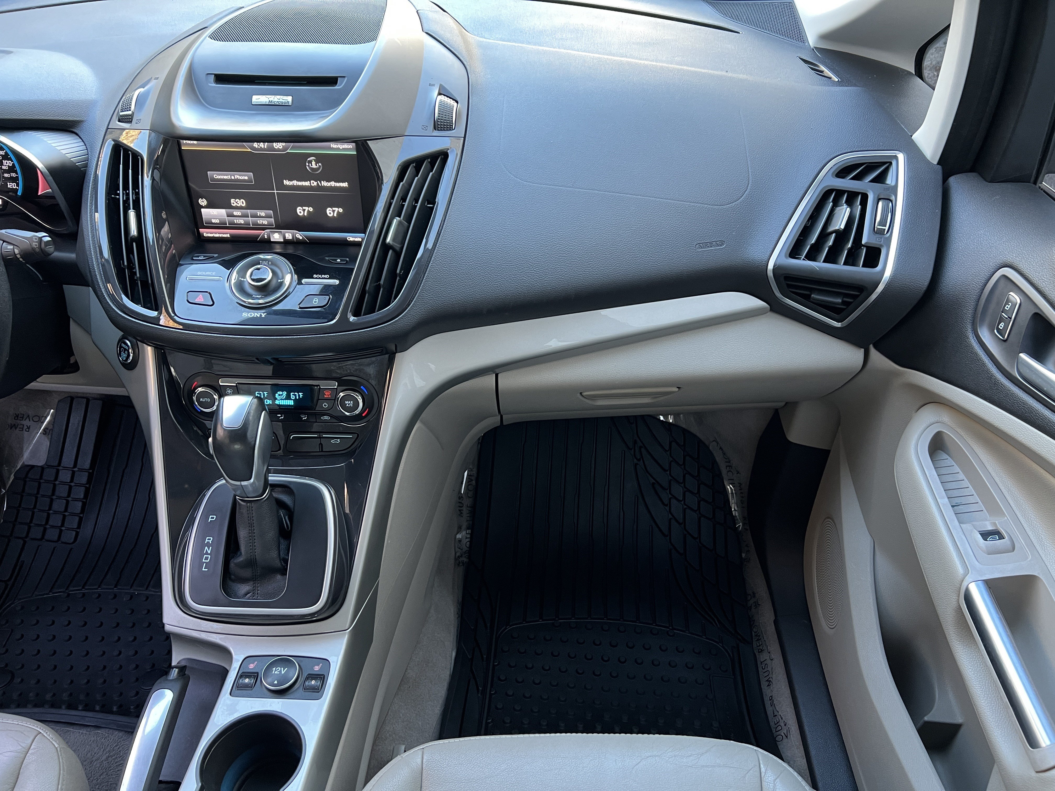 Used 2013 Ford C-MAX SEL FWD image 34