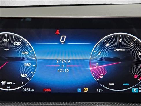 Used 2025 Mercedes-Benz CLA 250 4MATIC image 10