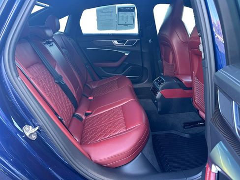 Used 2021 Audi S6 Prestige w/ Prestige Package image 18