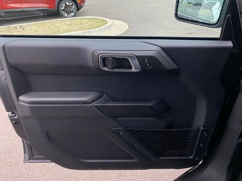 Used 2025 Ford Bronco Big Bend image 20