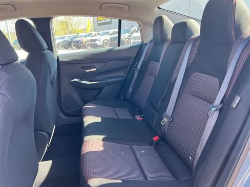 New 2026 Nissan Sentra SR w/ Floor Mat Package FWD image 5