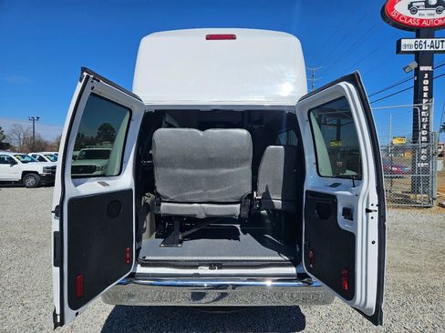Used 2013 Ford E-350 and Econoline 350 Extended Super Duty w/ PWR Group RWD image 16