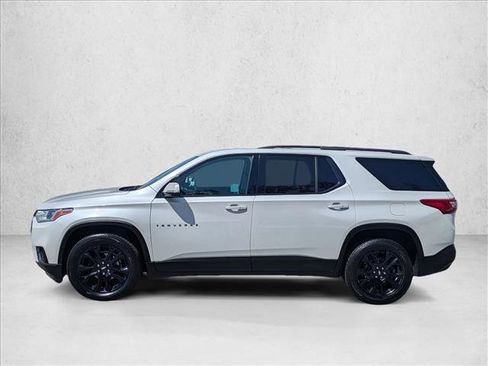 Used 2020 Chevrolet Traverse RS w/ LPO, Floor Liner Package FWD image 9