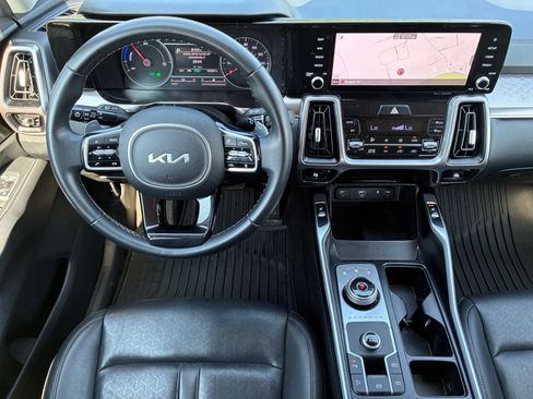 Used 2022 Kia Sorento EX FWD image 20