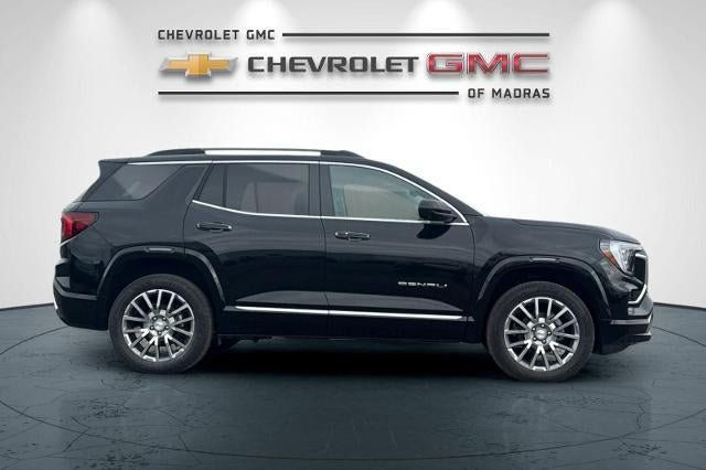 New 2027 GMC Terrain Denali AWD/4WD image 2