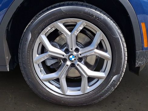 Used 2024 BMW X3 xDrive30i w/ Premium Package AWD/4WD image 9