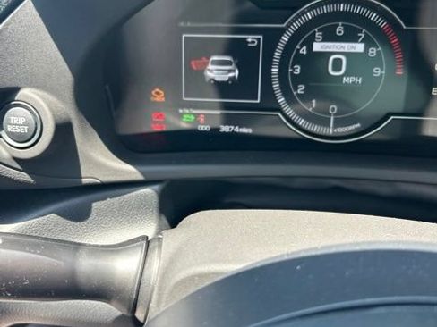 Used 2025 Toyota GR86 Premium RWD image 5