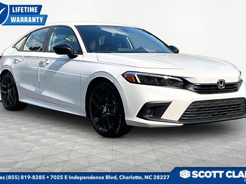 Used 2024 Honda Civic Sport image 1