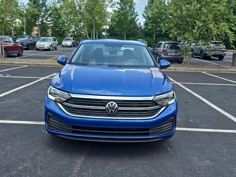 Used 2023 Volkswagen Jetta S FWD image 2