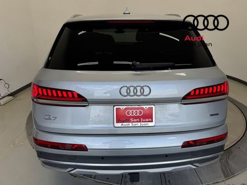 Used 2024 Audi Q7 3.0T Prestige AWD/4WD image 33