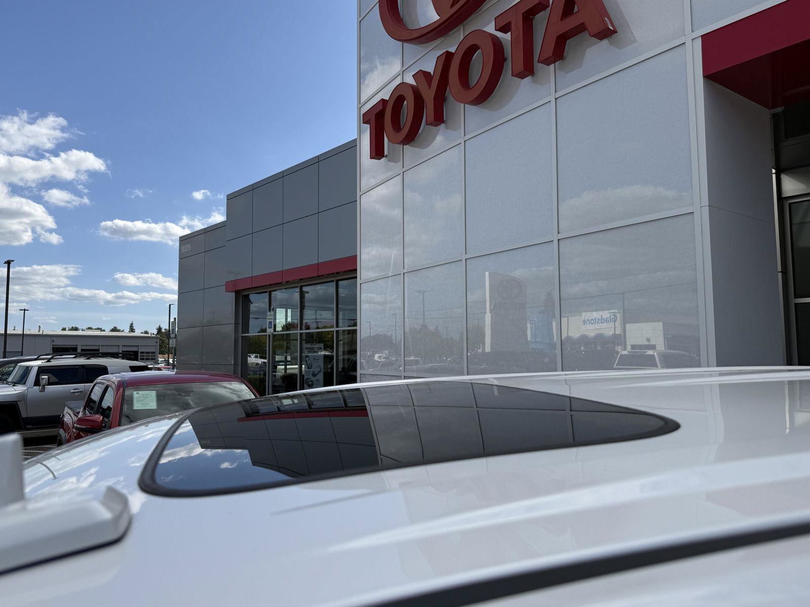 Used 2024 GMC Sierra 1500 Denali AWD/4WD image 13