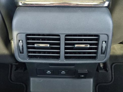 Used 2026 Land Rover Range Rover Velar S image 18