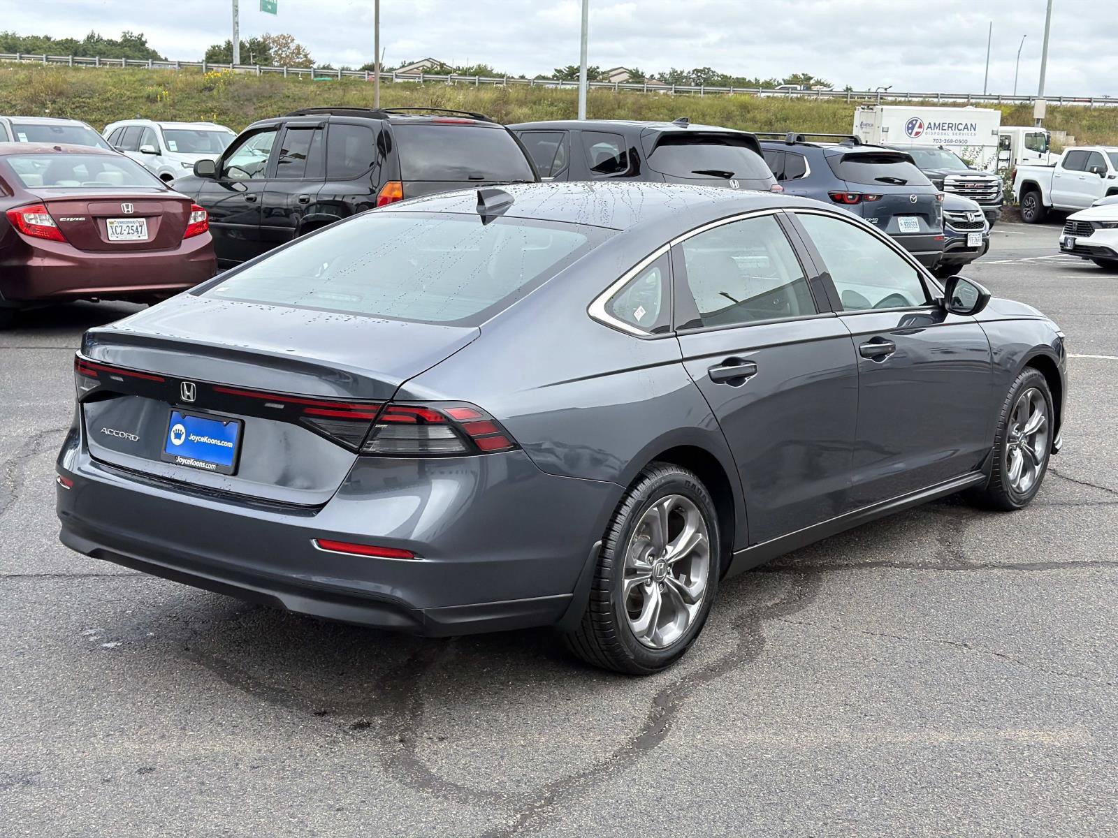 Used 2024 Honda Accord EX image 2