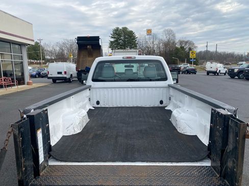 Used 2016 Ford F350 XL image 27