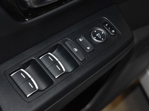 Certified 2024 Honda CR-V Sport Touring image 6