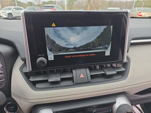 Used 2024 Toyota RAV4 XLE w/ Convenience Package image 25