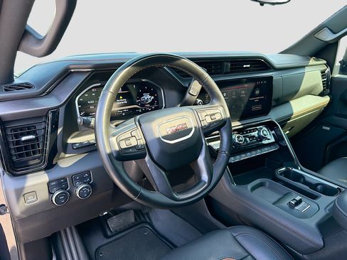 Used 2024 GMC Sierra 3500 AT4 w/ AT4 Premium Plus Package image 25