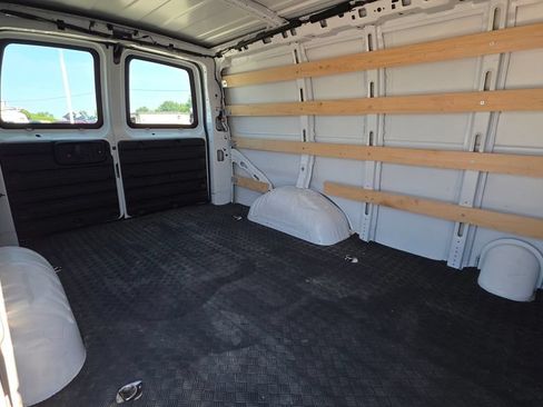 Used 2025 GMC Savana 2500 w/ Driver Convenience Package RWD image 13