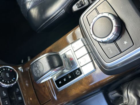 Used 2014 Mercedes-Benz G 63 AMG 4MATIC image 24