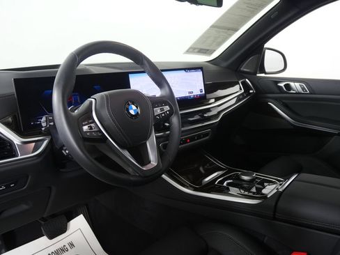 Used 2026 BMW X5 xDrive40i AWD/4WD image 12