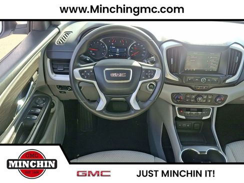 Used 2023 GMC Terrain SLE w/ Driver Convenience Package image 20