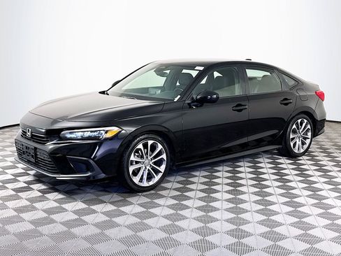 Used 2024 Honda Civic Sport image 4