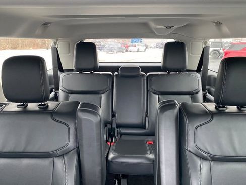 New 2026 Ford Expedition Max Platinum w/ Driver's Package image 37