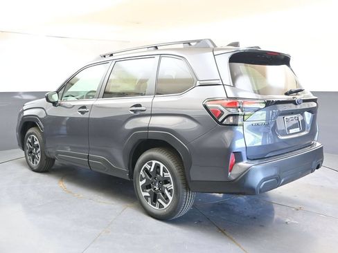 New 2026 Subaru Forester Premium AWD/4WD image 3