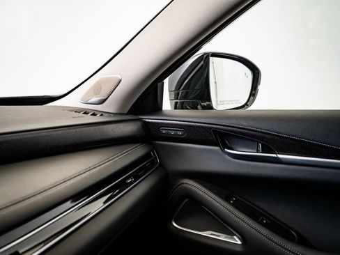 Used 2025 INFINITI QX60 Sensory image 34