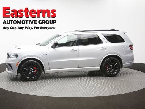 Used 2024 Dodge Durango R/T w/ Tow 'N Go Package AWD/4WD image 59