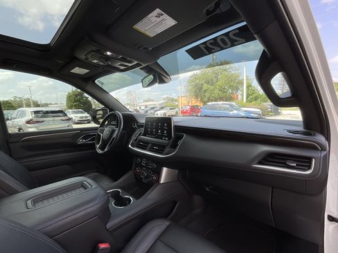 Used 2021 Chevrolet Tahoe Z71 w/ Rear Media and Nav Package AWD/4WD image 19