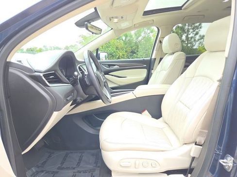 Certified 2022 Buick Enclave Avenir w/ Trailering Package, 5000 lbs. image 18