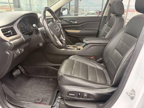 Used 2019 GMC Acadia Denali w/ Technology Package AWD/4WD image 15