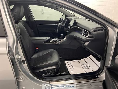 Used 2022 Toyota Camry XSE w/ Navigation Package FWD image 36
