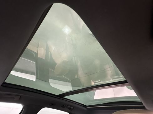 Used 2019 Porsche Cayenne image 26