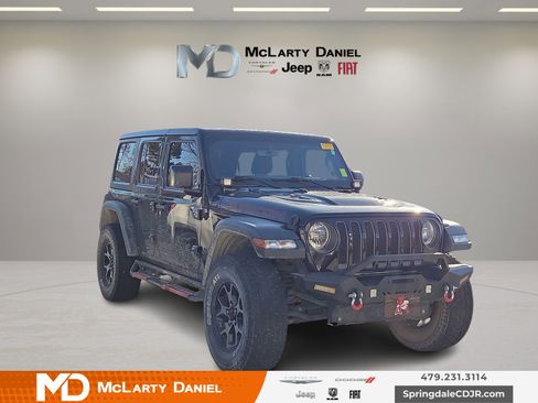 Used 2018 Jeep Wrangler Unlimited Rubicon image 1