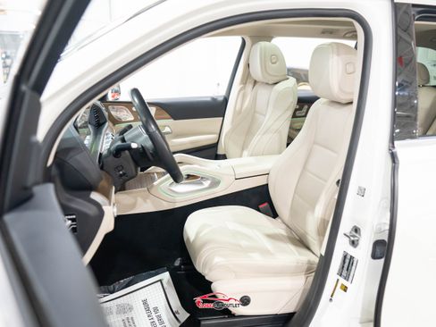 Used 2021 Mercedes-Benz GLS 450 4MATIC image 15