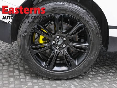 Used 2023 Land Rover Range Rover Velar S AWD/4WD image 31