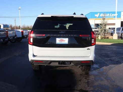 New 2026 Ford Expedition Tremor image 23