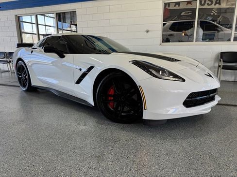 Used 2014 Chevrolet Corvette Stingray Coupe w/ 2LT Preferred Equipment Group image 2