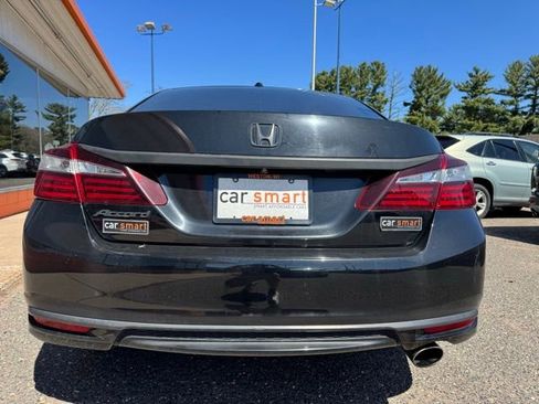Used 2016 Honda Accord EX image 6