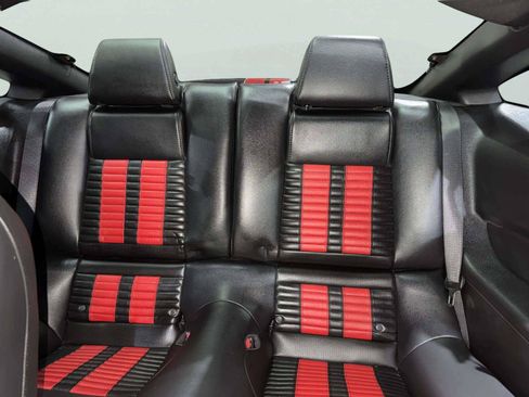 Used 2012 Ford Mustang Shelby GT500 w/ SVT Performance Pkg RWD image 38